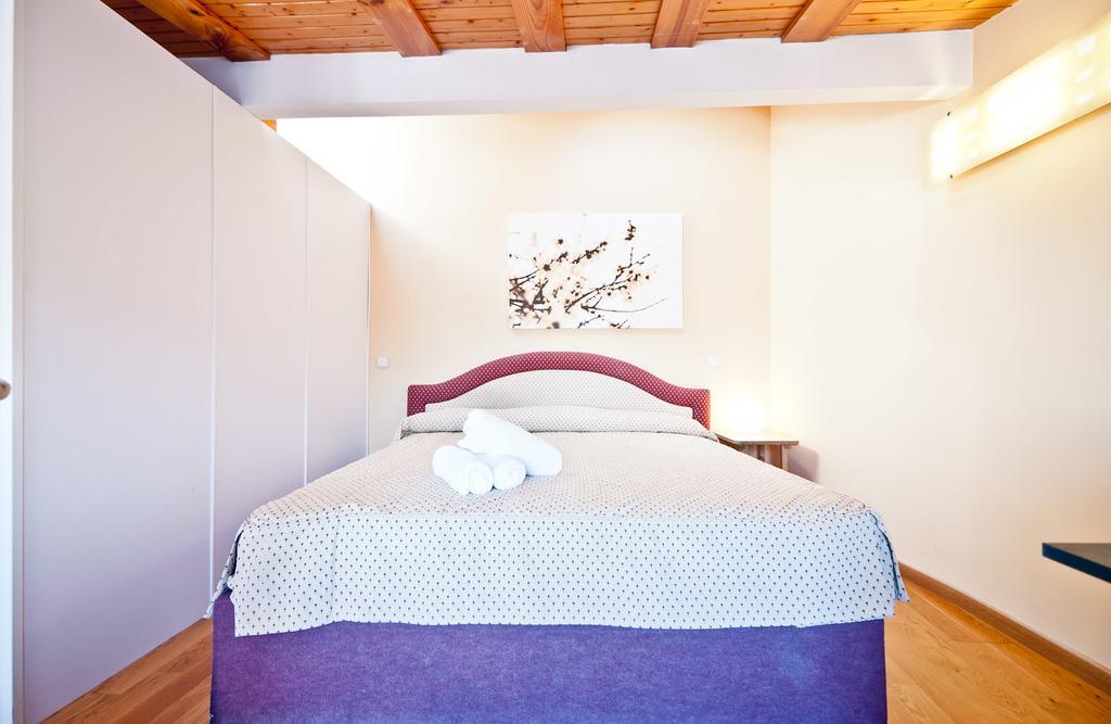 Puerta Del Sol VI Apartment Madrid Exterior foto