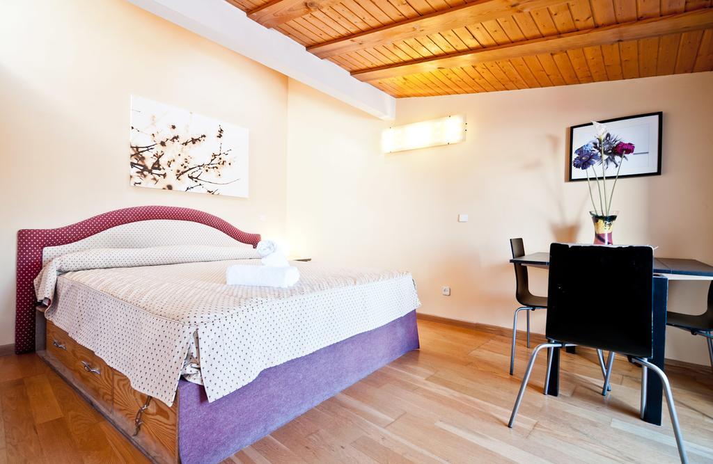 Puerta Del Sol VI Apartment Madrid Exterior foto